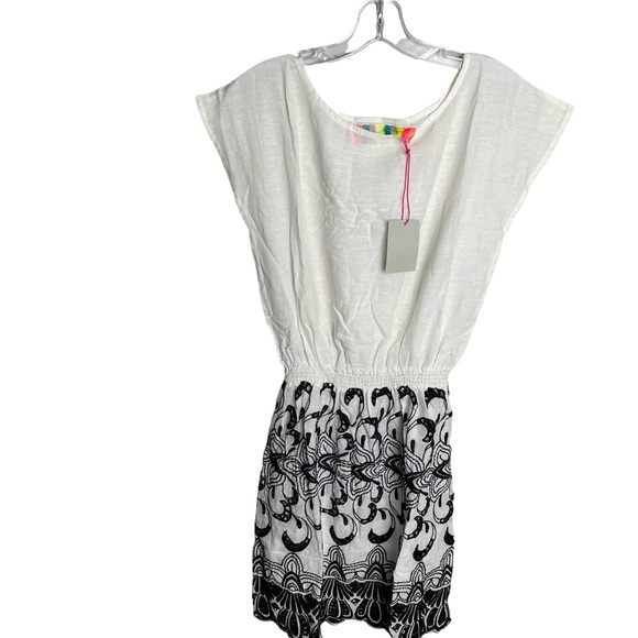 SURF BAZAAR NWT Embroidered Dress Size XS/SM - Picture 1 of 5